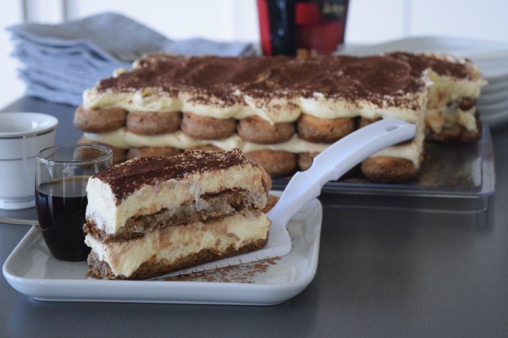 Tiramisu (Adults Only) - Delicake